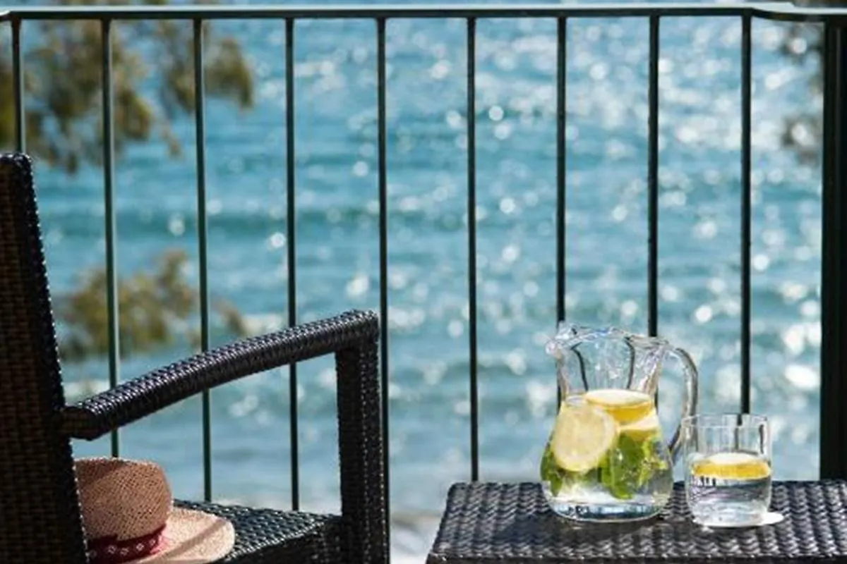 Hotel Roses Platja location